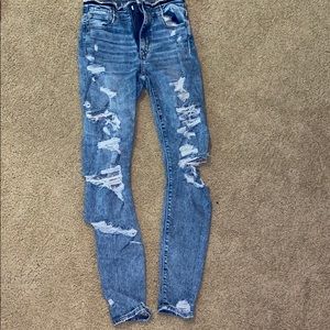 ripped american eagle jeans
